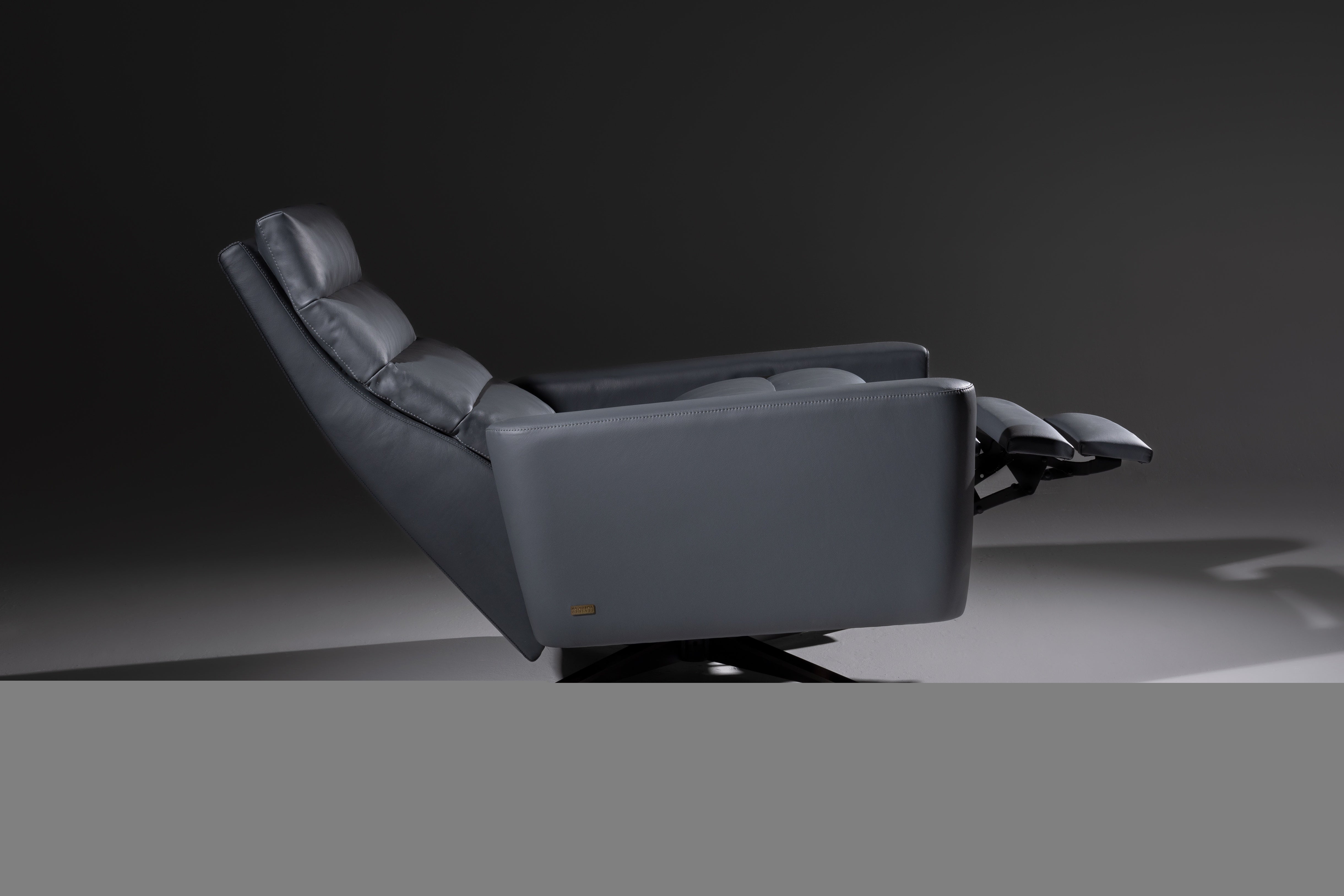 Cirrus Comfort Echo Recliner