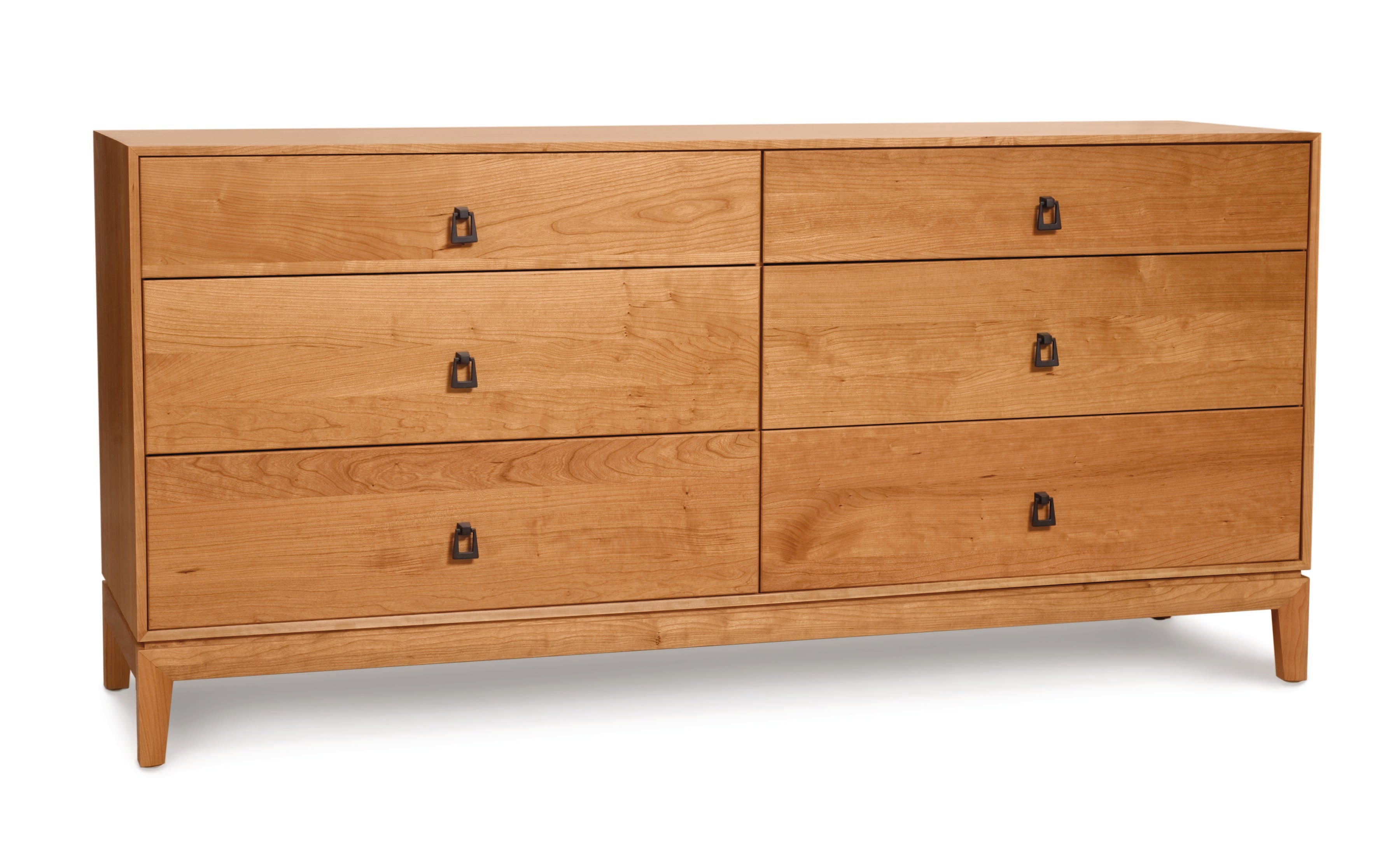 Mansfield 6 Drawer Dresser in Natural Cherry