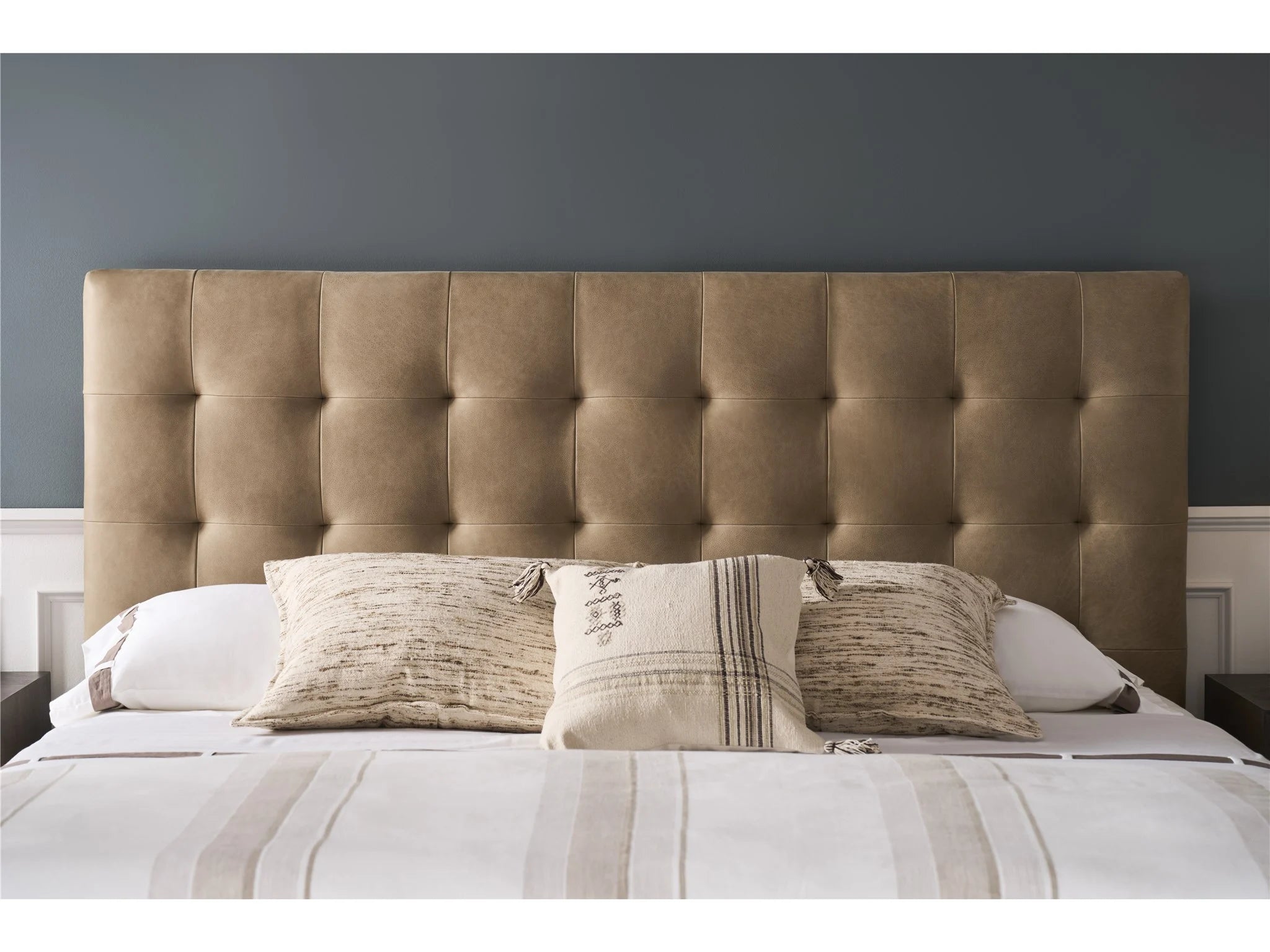 Montclair Upholstered Bed